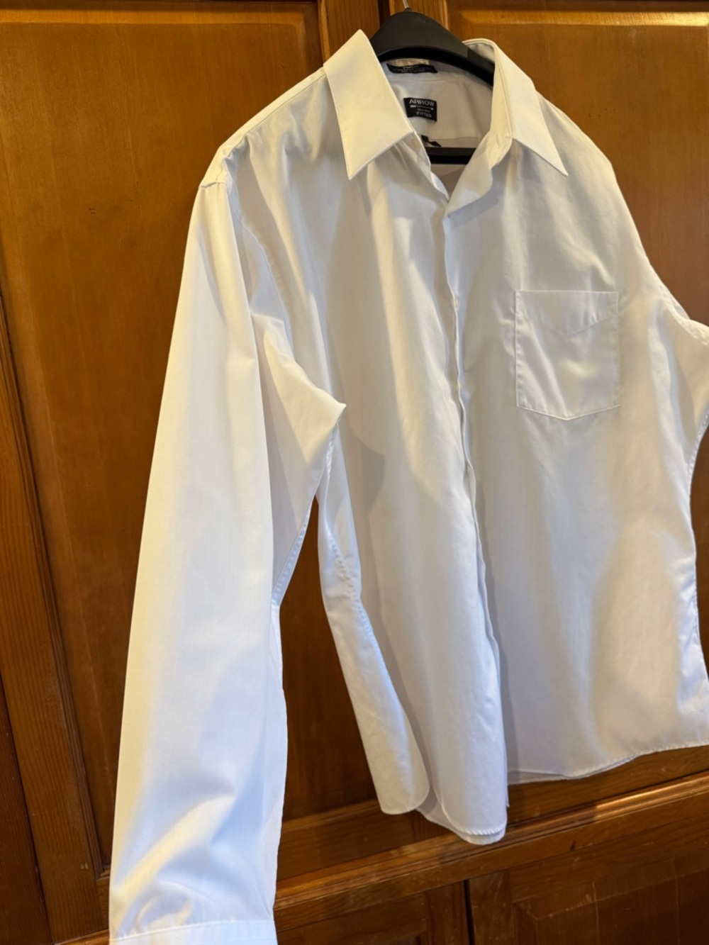 Arrow White Men’s Long Sleeve Dress Shirt with Chest Pocket